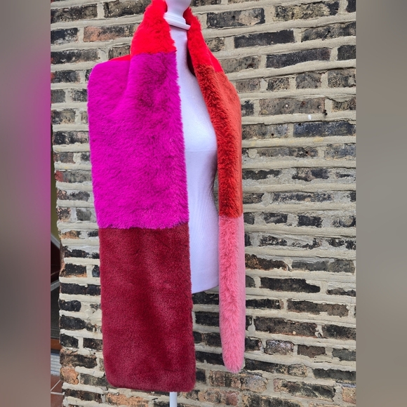 Colorful Scarf - Picture 4 of 5